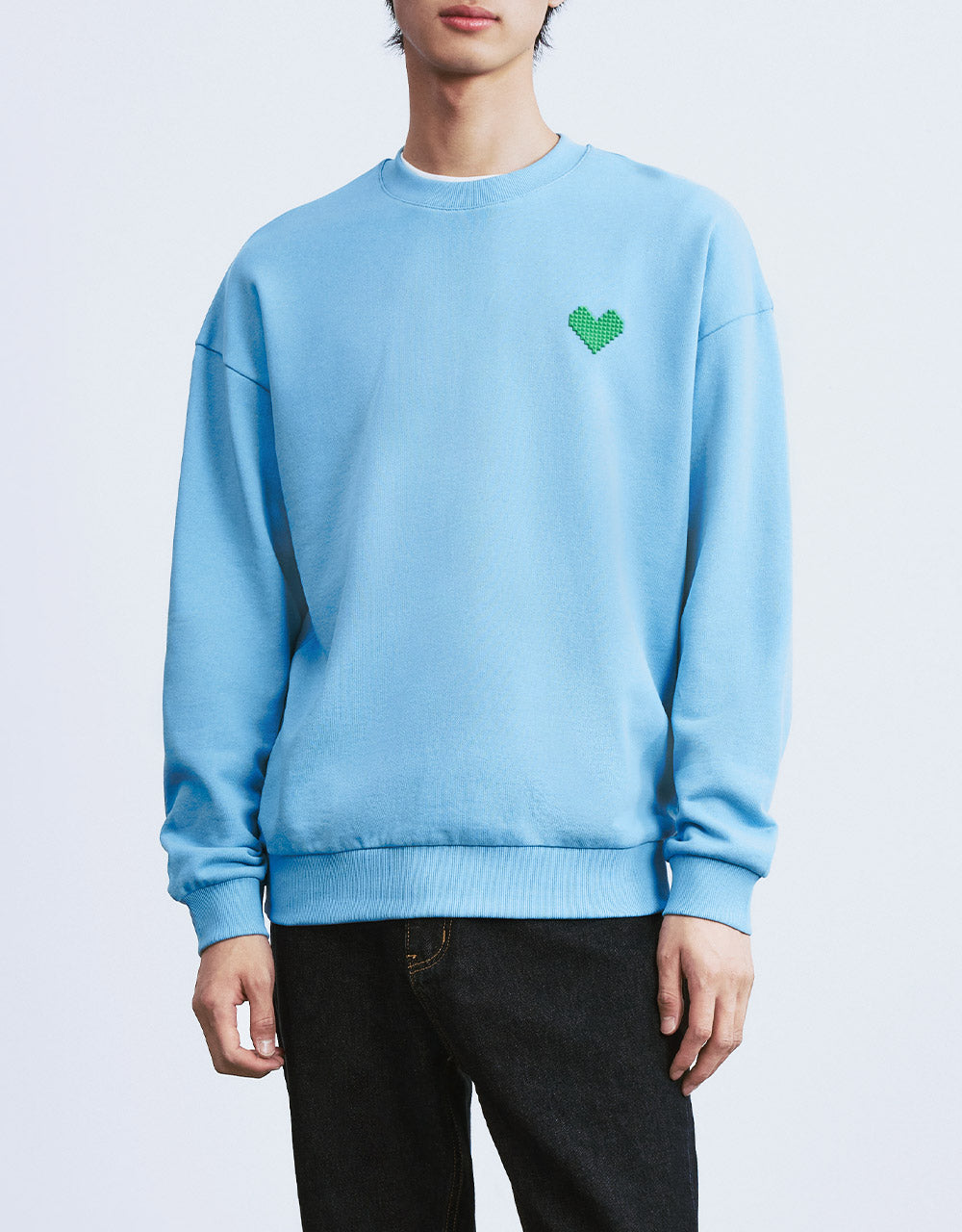 Unisex Heart Detail Drop Shoulder Sweatshirt