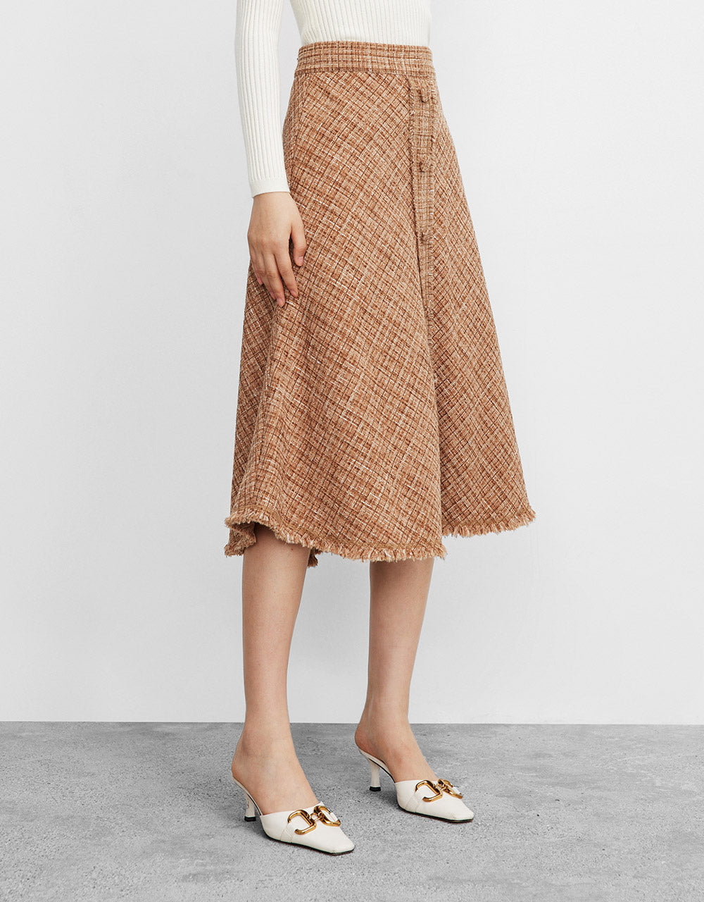 7 Raw Hem Plaid Pattern Midi Skirt