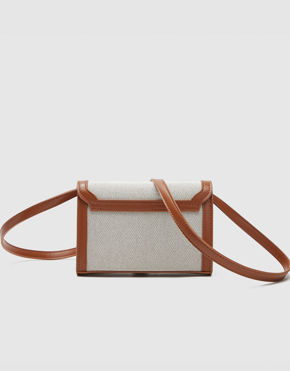 7 Contrast Trim Crossbody Bag