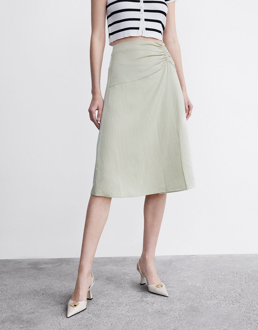 7 Plain Ruched Midi Skirt