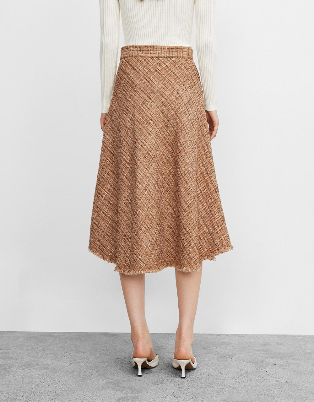 7 Raw Hem Plaid Pattern Midi Skirt