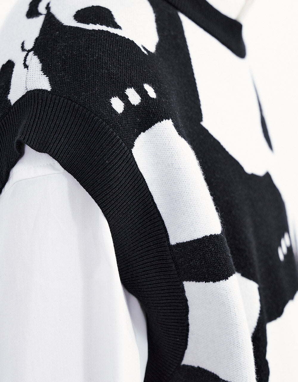 Unisex Panda Pattern Knit Vest