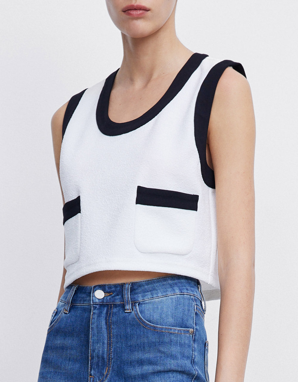 Contrast Trim Patched Pocket Tank Top